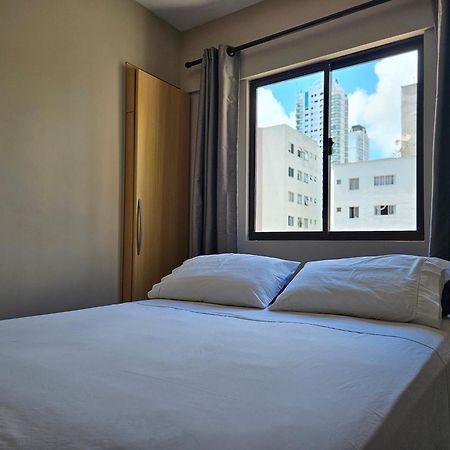 Balneário Camboriú 2 Quartos A 200Mts Praia Central, Garagem, Churrasqueira, Wi-Fi 90 Mbps, Pet Friendly מראה חיצוני תמונה